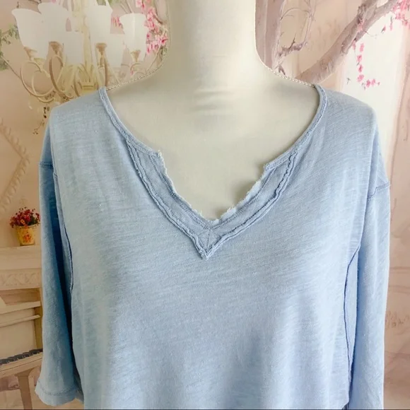 NEW Free People Clouds Sky Linen Tee in Soft blue - Picture 3 of 11